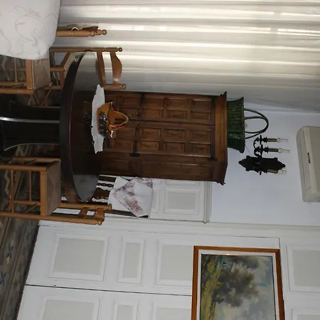 Ribagorza Guest house *